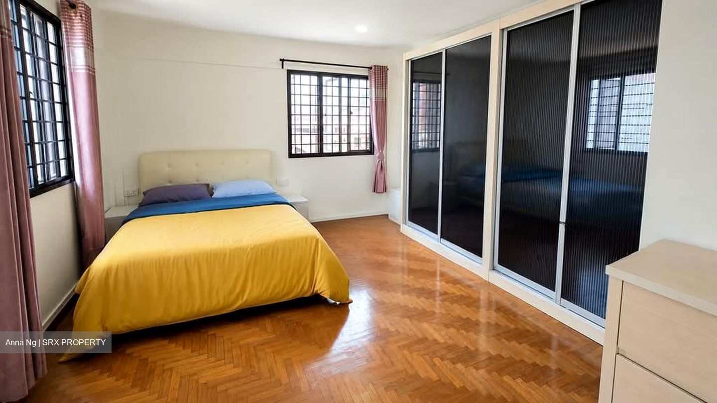 Simon Place (D19), Terrace #577317991